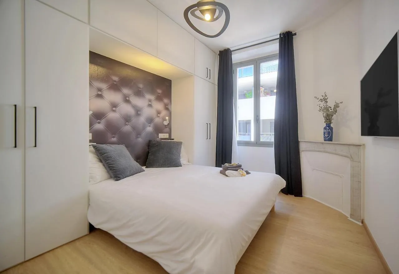 Superb Flat With 2 Bedrooms Near Palais Croisette 3P2 Cannes 0*,
